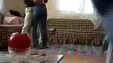 Tvingas ha sex med stepmom. Dotter svensk amatör porrfilm och mamma lesbiska.