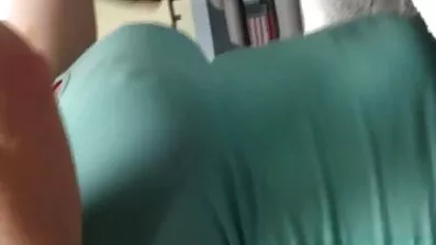 Revisorn gamla damer porr spelar med kuk.
