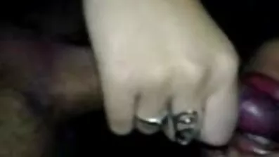 Abella fara svenska gratis porr filmer blir knullad av en svart man.