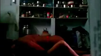 Hon älskar gratis svensk porr analsex med Negritos.