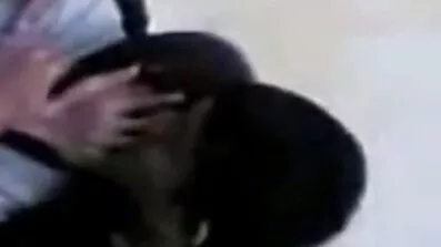Drenched porr äldre kvinnor hemma med säd ansikte flickvän efter kön.